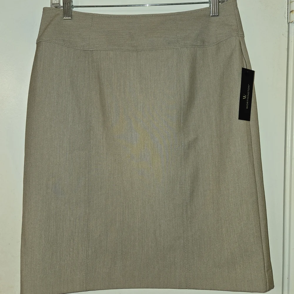 Worthington Beige Pencil Skirt